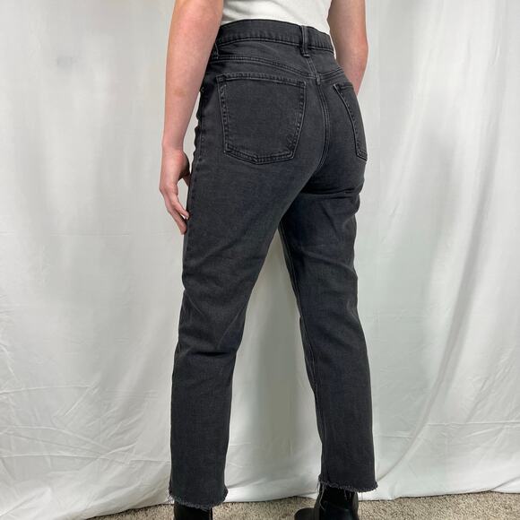 Old Navy Sky High Straight Black Jeans Size 6 - Picture 1 of 10